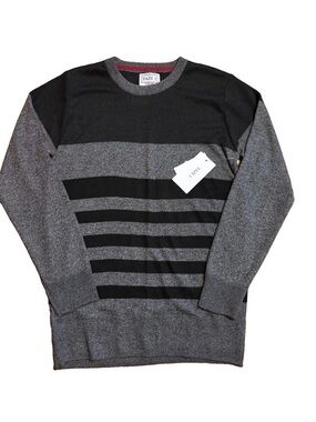 NWT Boys Faze 1  Pullover Sweater - Size L (14/16)